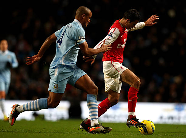 以她多年的 以她多年的